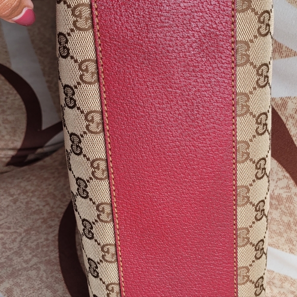 ❤SOLD❤Authentic Gucci Bag - Picture 4 of 13